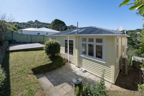 9 Wavell Street, Karori, Wellington