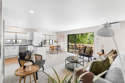 4 Awaroa Road, Sunnyvale, Auckland
