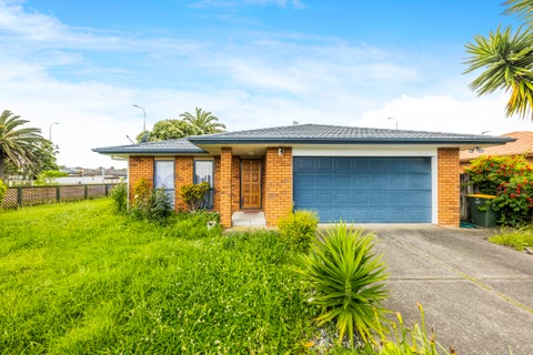 2 Watersfield Place, Flat Bush, Auckland
