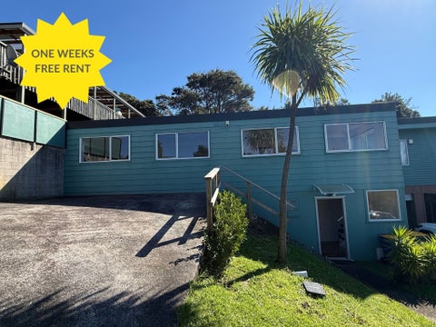1/2 Karapiti Place, Glen Eden, Auckland