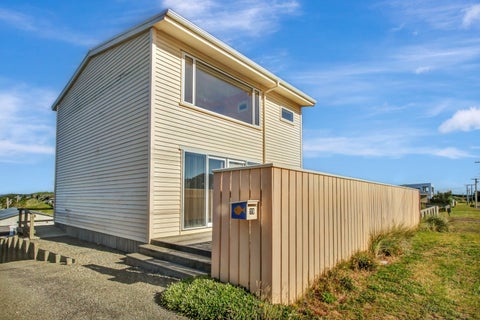 19 Marine Pde South, Foxton, Foxton