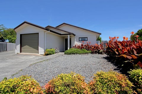 112 Clarence Cox Crescent, Pirimai, Napier