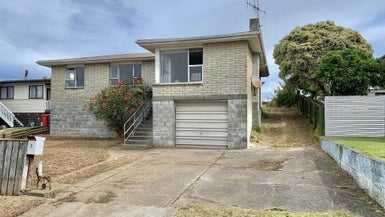 3 Robert Mckeen Street, Otaki Beach, Otaki