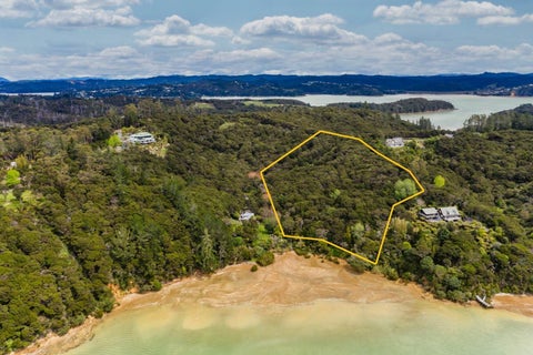 126 Te Wahapu Road, Russell, Russell