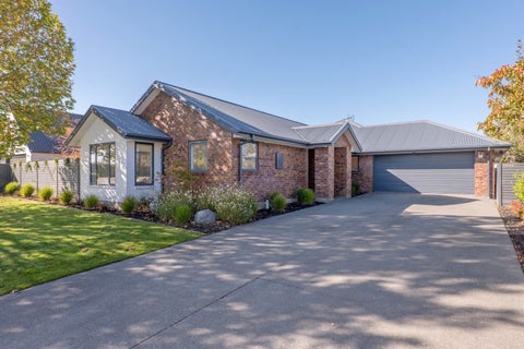 288 Southfield Drive, Lincoln, Lincoln
