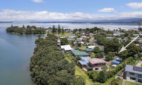 10 Roretana Drive, Athenree, Katikati