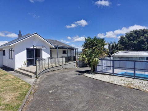66 Ngamotu Road, Spotswood, New Plymouth
