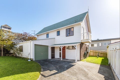 17 Howell Road, Paraparaumu Beach, Paraparaumu