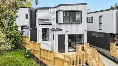 23B Caribbean Drive, Unsworth Heights, Auckland