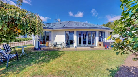 35 Waipuna Grove, Welcome Bay, Tauranga