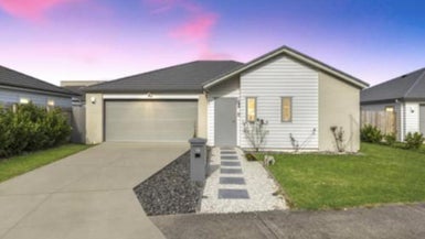 15 Soaring Bird Drive, Takanini, Auckland