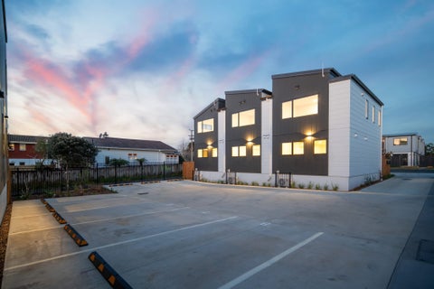 122 Lynwood Road, New Lynn, Auckland
