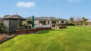 5 Westpeak Way, Otaki