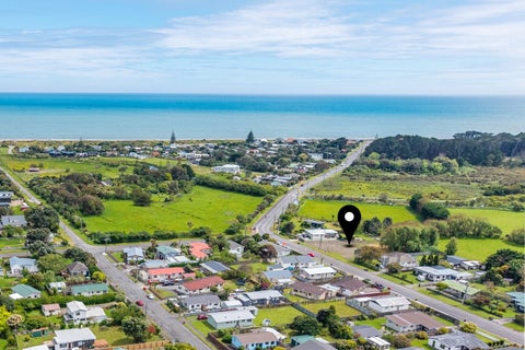 86 Rangiuru Road, Otaki Beach, Otaki