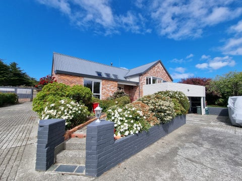 56 Richard Street, Riverton