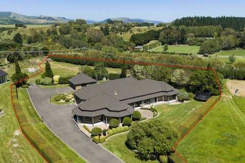 138 Valley Views, Fitzherbert, Palmerston North