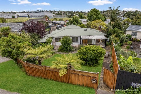 10 Mackwood Place, Birkdale, Auckland