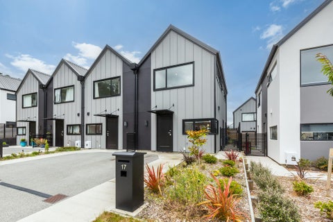 17 Doug Jensen Street, Wallaceville, Upper Hutt