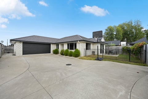 16 Sexton Road, Huntington, Hamilton