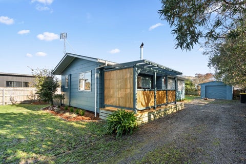 38 Waite Street, Featherston