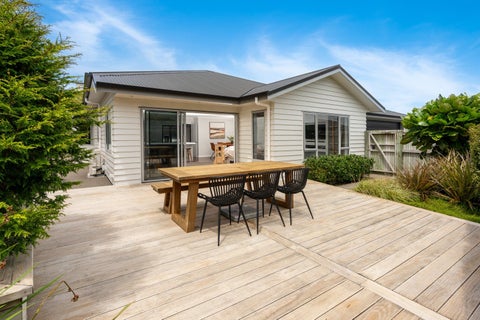 15 Belize Grove, Grenada Village, Wellington