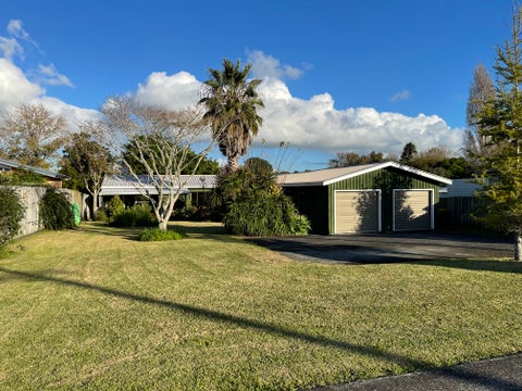 69 Third View Avenue, Beachlands, Auckland