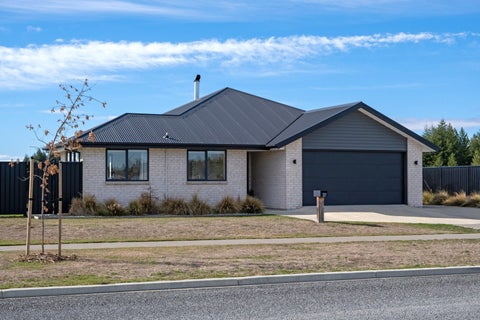 27 Grandvue Drive, Twizel