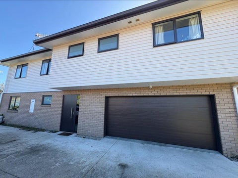 75 Dey Street, Hamilton East, Hamilton