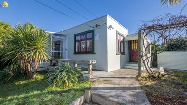 15A Bell Street, Otaki