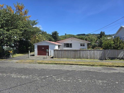 3B Birdwood Street, Featherston, Featherston