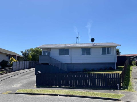 12 Karyn Street, Castlecliff, Whanganui