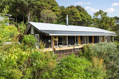 198 Scenic Drive, Titirangi, Auckland