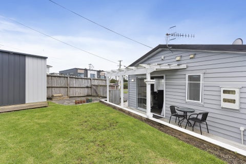 143A Tirimoana Road, Te Atatū South, Auckland