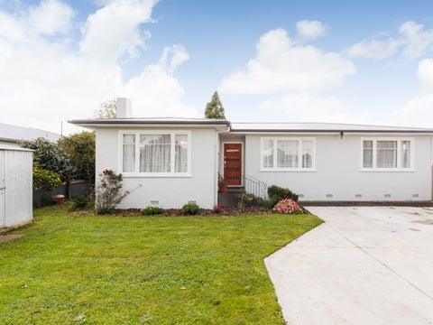 6 Long Melford Road, Awapuni, Palmerston North