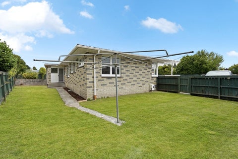 19B Kensington Place, Fairfield, Hamilton