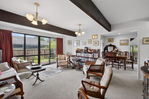302 Lake Terrace Road, Shirley, Christchurch
