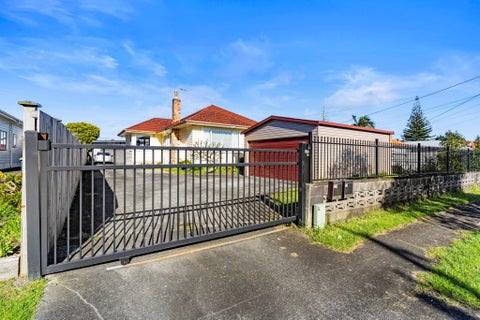 32 Miro Street, New Lynn, Auckland