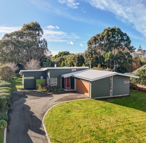 5 Suffolk Drive, Otamatea, Whanganui