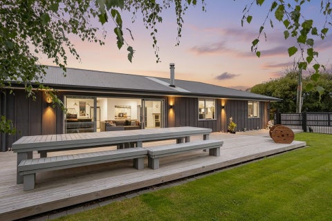 4 Waikuku Beach Road, Waikuku Beach, Waikuku Beach