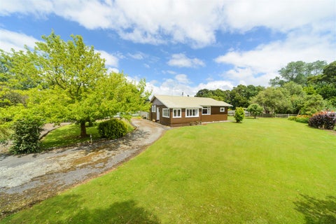 6 Dunallen Avenue, Marton