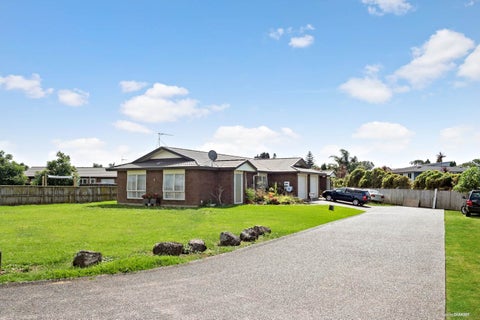 10/15 O'sullivan Place, Waiuku, Auckland