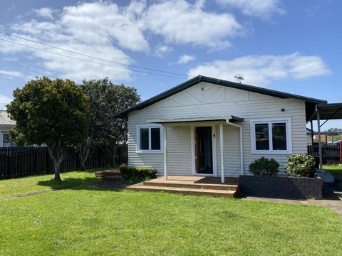 9 School Road, Tuakau