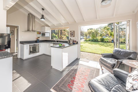 24 Monowai Place, Aramoho, Whanganui