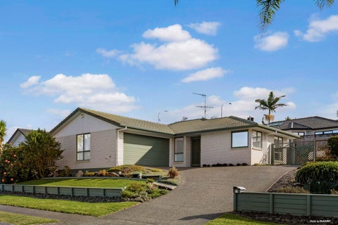 38 Kath Hopper Drive, Orewa, Orewa