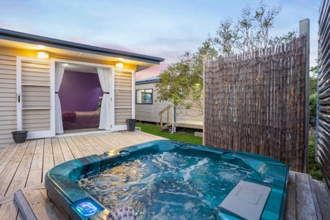 5 Kambalda Street, Mangere Bridge, Auckland