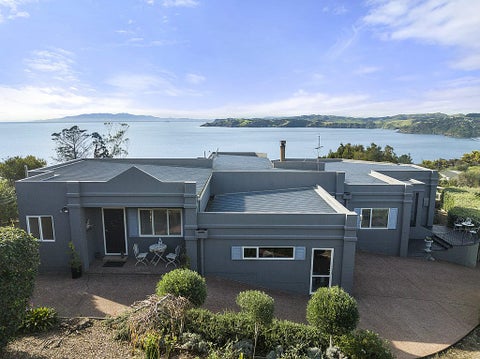 322 Sea View Road, Ostend, Waiheke Island