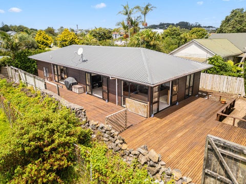 9A Raetihi Crescent, Mount Albert, Auckland