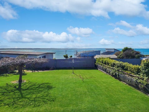 21 Moana Street, Riverton