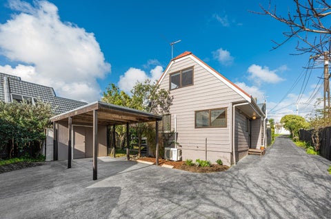 2/10 Seaview Terrace, Mount Albert, Auckland