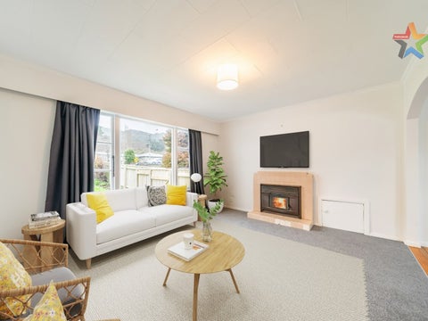 1/106 Wainuiomata Road, Wainuiomata, Lower Hutt